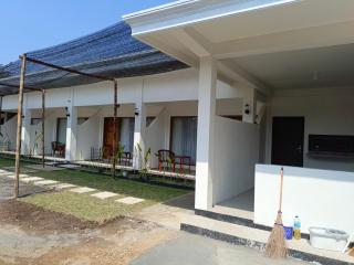 Roy Guest House - 5