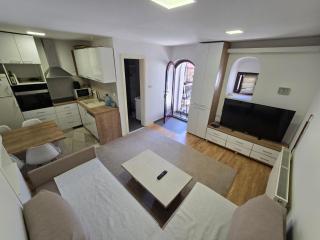 Studio Kaldrma - - 0