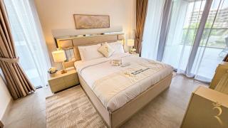 Vera Residence Stylish 2-Bedroom Stay - Abu Dhabi - 7