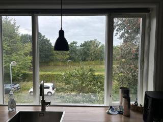 Bright, well furnished apartment - 3