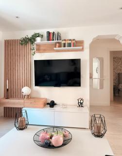 FANTASTIC APARTMENT, NEWLY RENOVATED - 9