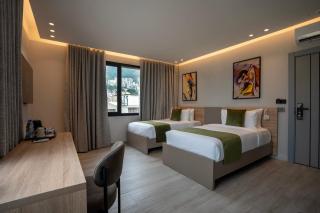 Beverly Beach Hotel - Jounieh - 4