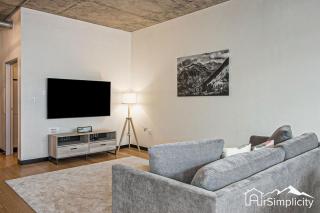 Loft Near Union Station W Gym & Patio - 1