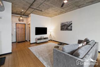Loft Near Union Station W Gym & Patio - 5