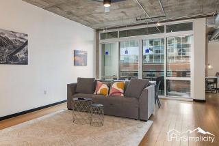 Loft Near Union Station W Gym & Patio - 3