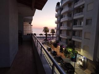 Apartment with terrace - Waterfront - Vlorë - 9