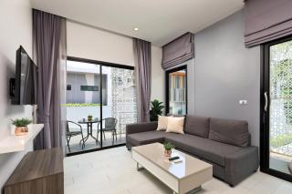 1 bdr apartment in Utopia Naiharn by Capital pro - 7
