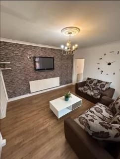 Beautiful 5Bedroom House - Contractors and Family near the Molineux stadium - Wolverhampton - 9