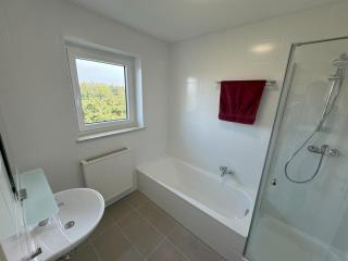W&P Living Wohnung mit Balkon Parkplatz - Biberbach - 2