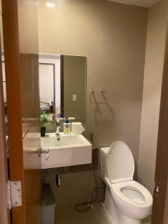 The Mactan Newtown Beach Condo - 5
