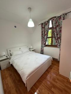 Dorgo House - Lipova - 5