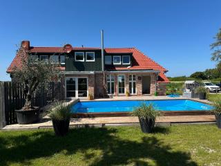 Huus ant Diek, Luxus in Deichnähe, Erdgeschosswohnung mit Pool - 3