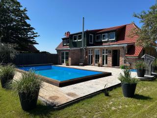 Huus ant Diek, Luxus in Deichnähe, Erdgeschosswohnung mit Pool - 2
