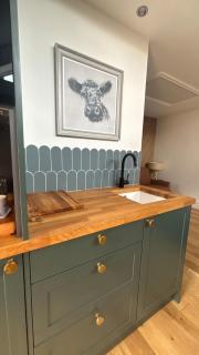 NEW Tendaka Stylish Hideaway - 8