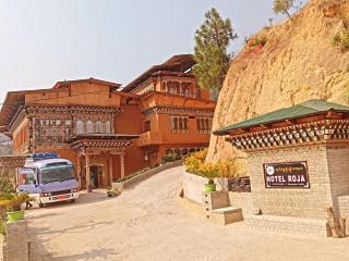 Hotel Roja - Punākha - 0