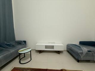 Furnished studio in mbz zone 35 - 6