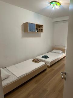 Road B Apartment - Prishtinë - 3