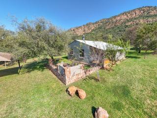 Paradyskloof Guest Farm - 8