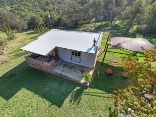 Paradyskloof Guest Farm - 6