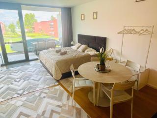 BL LAKESIDE APARTMAN - 5