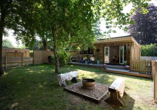 Copper Beech Lodge with Hot Tub, Games Room, Fire Pit - Toppesfield - 6