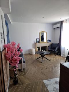 Charmant Appartement Climatisé Centre Ville 4 Personnes - 8