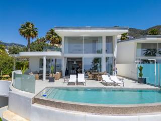 Higueron Hill Villa private pool - 5