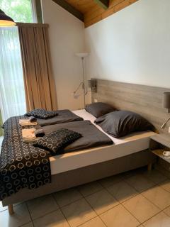Luxuriöses Studio Apartment mit Balkon, See nah - 8