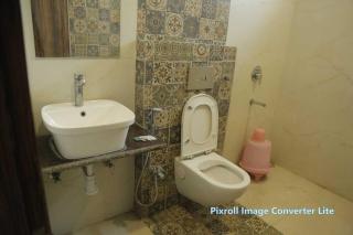 Hotel Vrinda Inn - 1