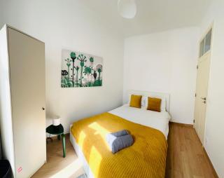 Luxury house next attractions with free parking - 2
