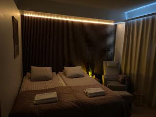 Modern New City Studio- Santa Claus Hometown - - 8