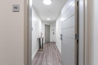 Connected Hotel Arya Studios 2 Beds 2 Baths Kitchen Free 2 Car Parking - 0