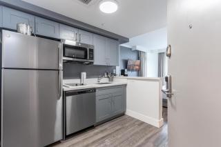 Connected Hotel Arya Studios 2 Beds 2 Baths Kitchen Free 2 Car Parking - 4