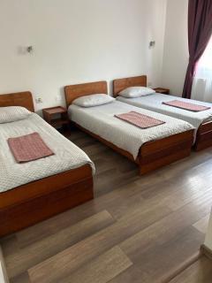 Pensiunea Giulia Home - 1