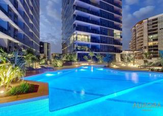 Floor to Ceiling River& Mountain View Top Location - Brisbane - 8