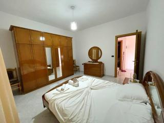 Villa Joli - 120sqm - 3 Bedroom - 2 Baths House with Yard & Parking in Central Vlore - Vlorë - 7