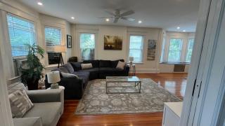 Grand Bergen Home Near NYC-Shops - - 9