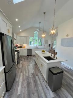Grand Bergen Home Near NYC-Shops - - 5