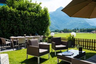 Chalet Austria, famous ski areas around us, 15 min to salzburg city, direct mountain view, up to 10 people - 5