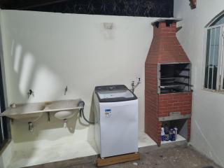 Ampla casa com 4 quartos, churrasqueira e garagem - Pirapora - 3