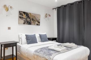 Central 2BR Croydon Flat, 6 Mins to Tram - 2