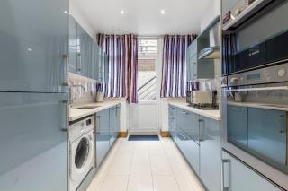 Central 2BR Croydon Flat, 6 Mins to Tram - 7