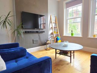 Single Bed at Cozy Hailsham - London - 1