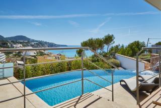 Rent Your Luxury 5 Bedroom Villa, Ibiza Villa 1053 - 1