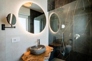 Maze Guest House - 1