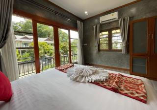 Charming and Exotic Seaview 2-Bedroom House in Patong - 8