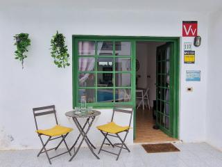 Lukite House - 6