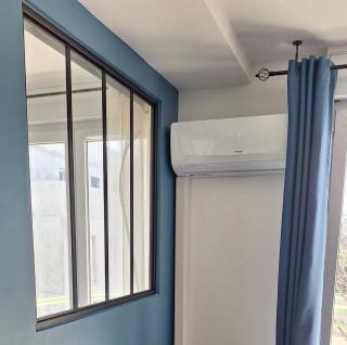 Indy Appart - T2 moderne - Eurexpo - Parking - Balcon vue - Calme Propre - 3