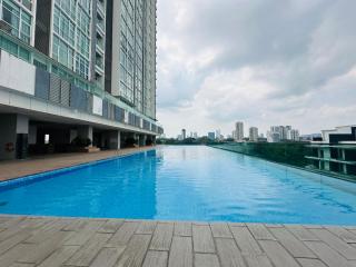 Paragon Residence 8-12pax-Big Balcony with BBQ - Johor Bahru - 7