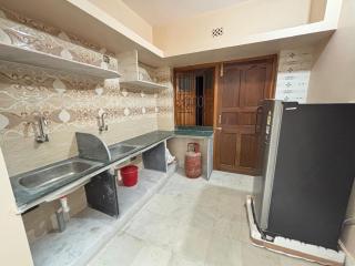 Sri Mayapur Chandrodaya Guest House and Event Holder - 5